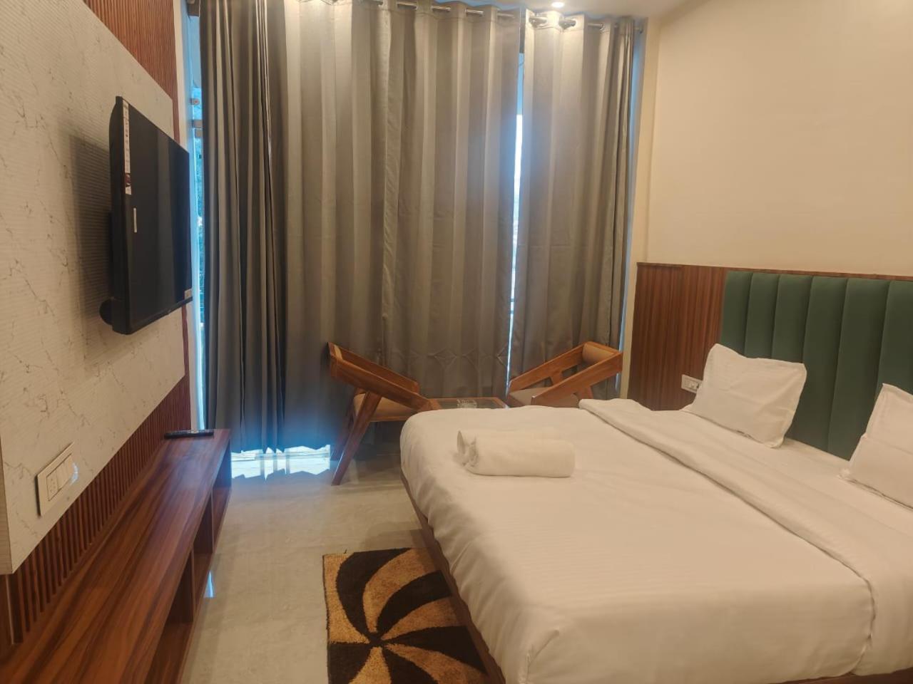 Aroma Resort Rishikesh Exterior photo