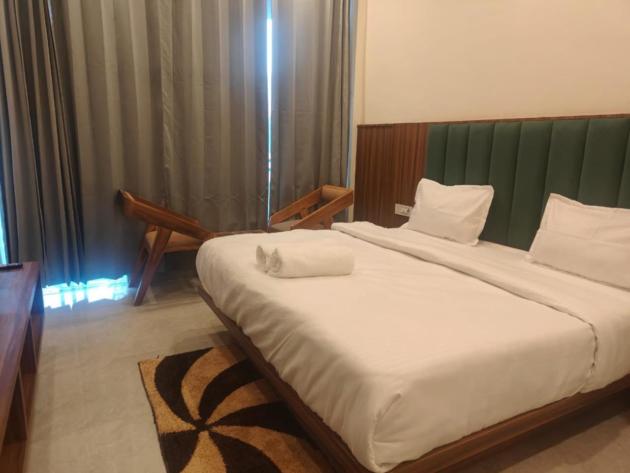 Aroma Resort Rishikesh Exterior photo